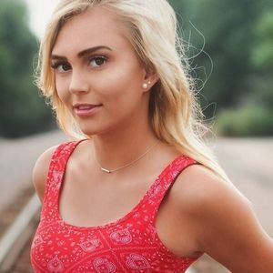 Meet your Posher, Beth